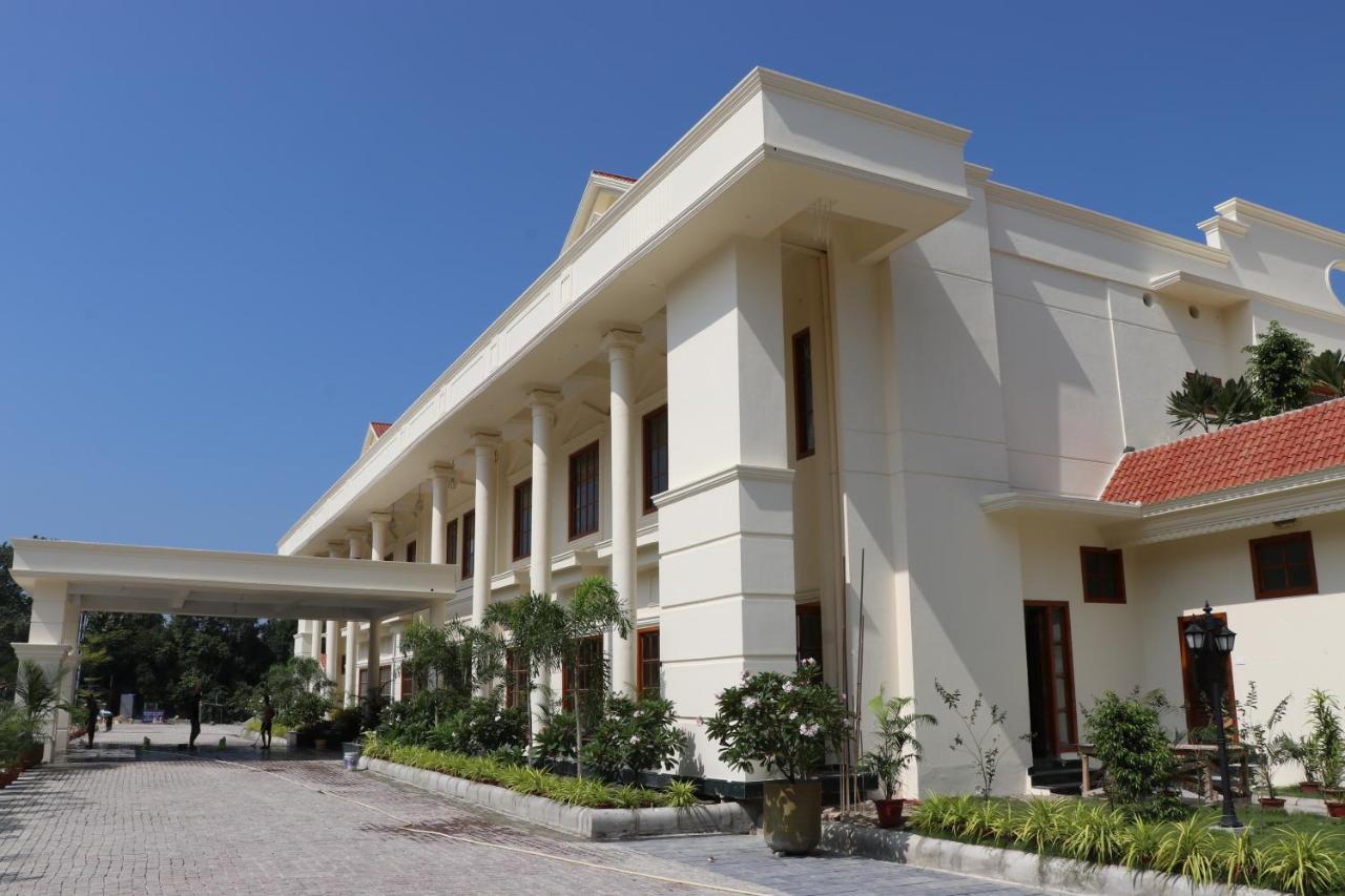 Royale De' Casa Resort Kaziranga Luaran gambar