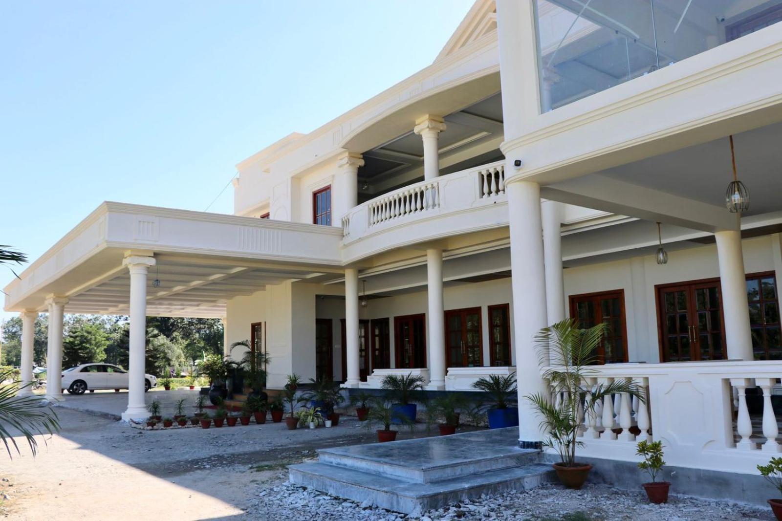 Royale De' Casa Resort Kaziranga Luaran gambar