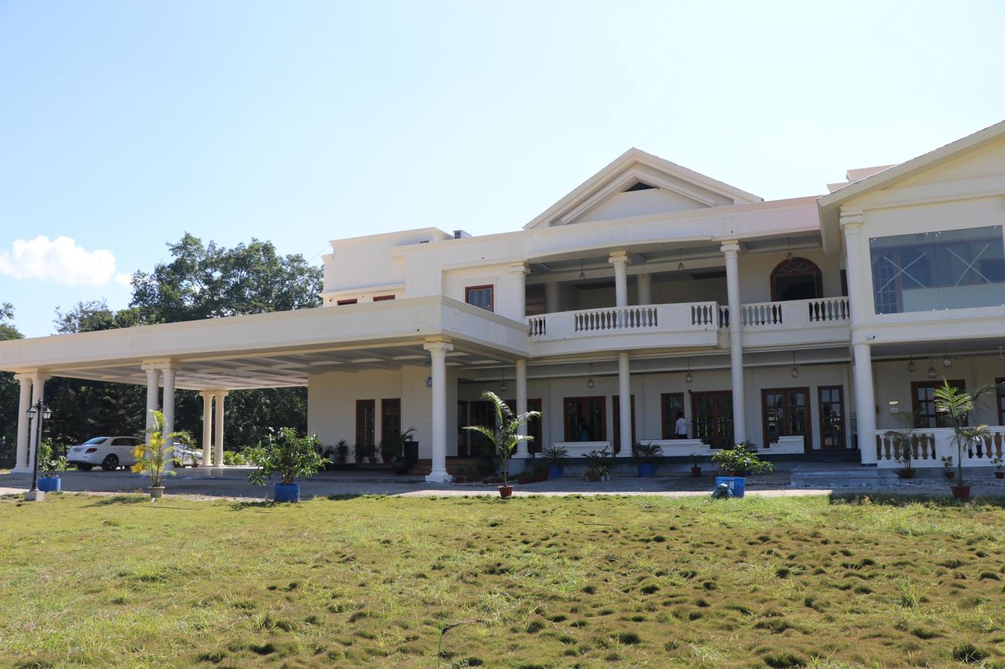 Royale De' Casa Resort Kaziranga Luaran gambar