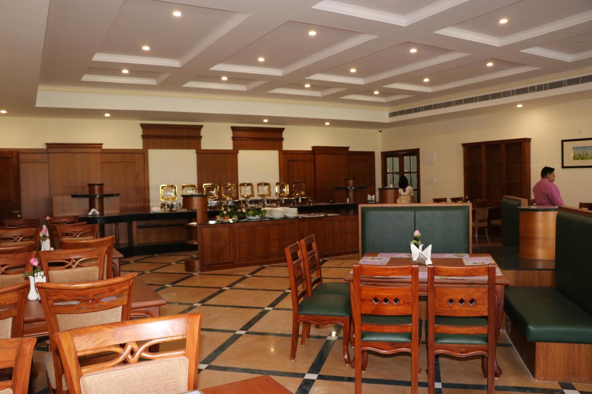Royale De' Casa Resort Kaziranga Luaran gambar